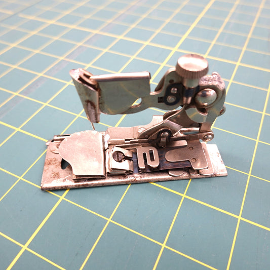 Sewing Machine Decoration Silver