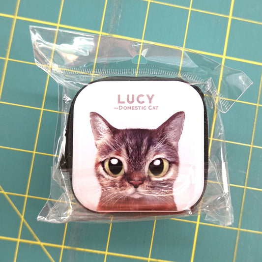 Zippered Tin Lucy Cat