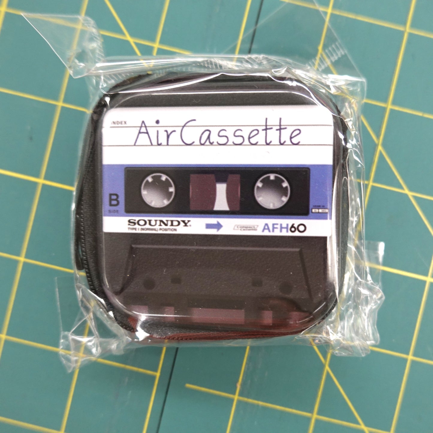 Zippered Tin Air Cassette