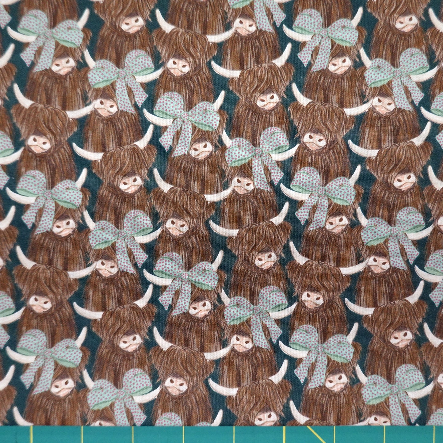 Highland Hazel Packed Hazel 22984-TEA-CTN-D