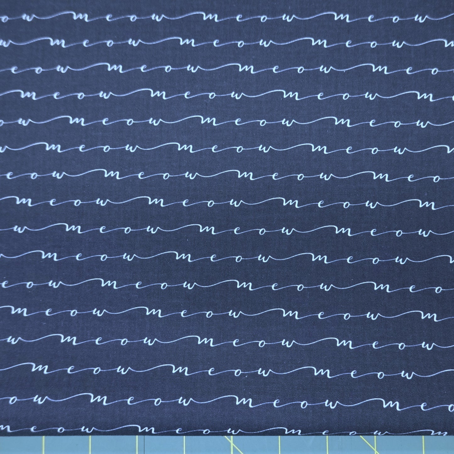 Litter Ary Cats Script Indigo 21170103-05