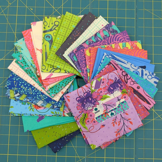 Tula Pink Homemade Fat Quarter Pack (25)